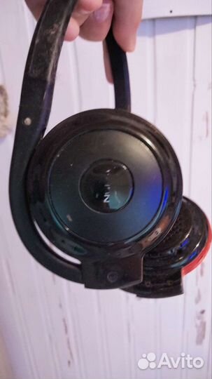 Беспроводные наушники Nokia