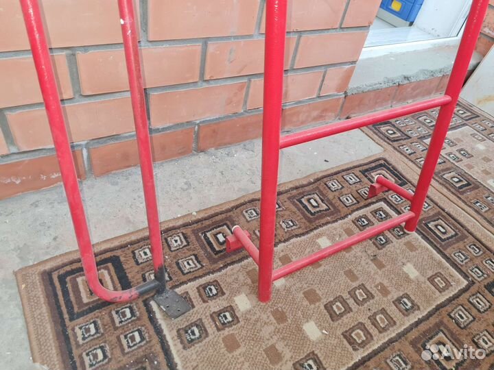 Лестница и бортик для двухярусной кровати метал