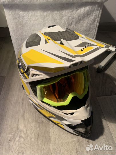 Мото шлем Vega