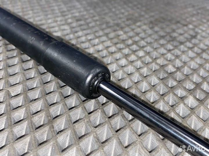 Амортизатор багажника Audi A4 Avant B8 cdhb 2008