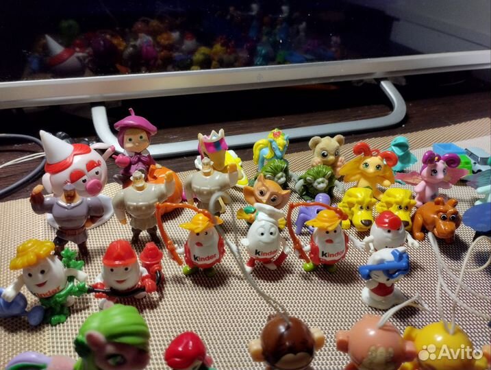 Игрушки из киндера