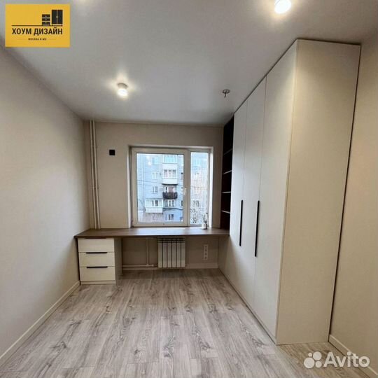 Шкаф распашной с рабочей зоной на заказ