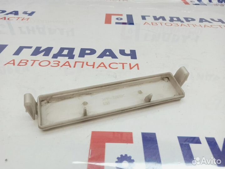 Крышка салонного фильтра Toyota Highlander 2 88899