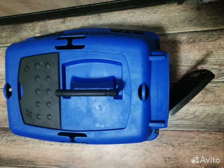 Переноска для животных пластиковая