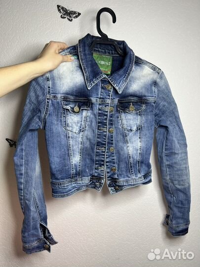 Джинсовая куртка
