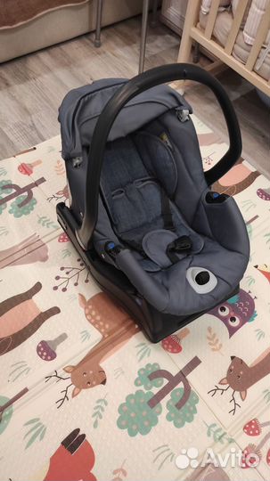 Коляска 3 в 1 с автолюлькой