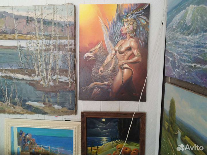 Картины маслом в лавке художника