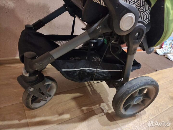 Прогулочная коляска Teutonia Cosmo