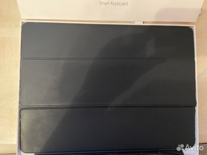 Клавиатура iPad Pro (12.9) smart keyboard