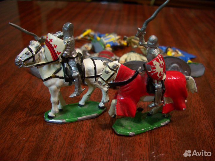 Оловянные солдатики рыцари