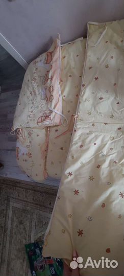 Мягкие бортики для детской кроватки