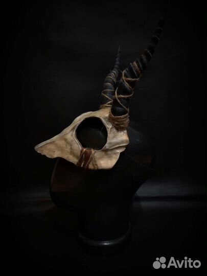 Маска шаманский череп