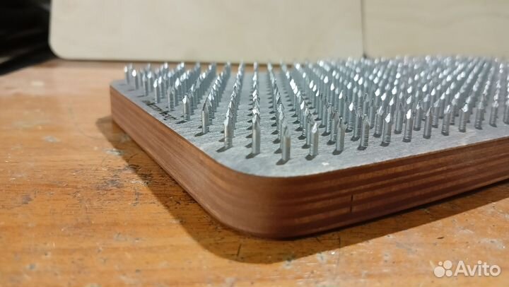 Сборщик деревянных изделий, сувениров, досок садху