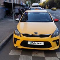 Kia Rio 1.4 AT, 2019, 415 000 км, с пробегом, цена 765 000 руб.