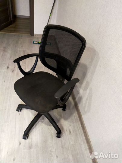 Компьютерное кресло