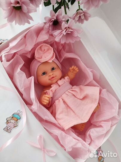 Испанский ванильный пупс (кукла) 22 см, новый