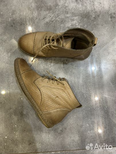 Легкие ботинки натуральеая кожа