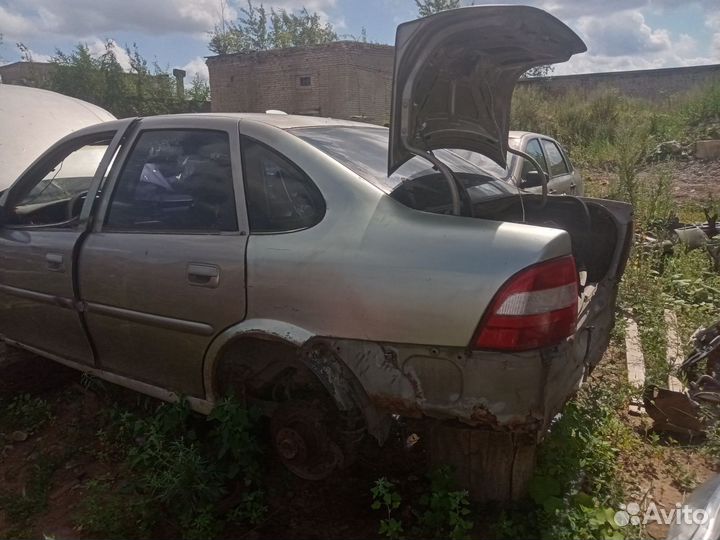 Бардачок Opel Vectra B