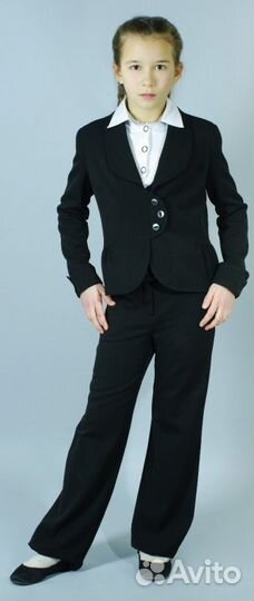 Костюм д/девочки школьный,пиждак+брюки,новый,р.128