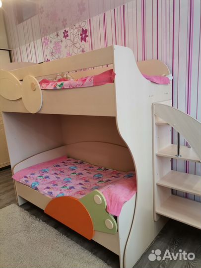 Двухъярусная кровать бу