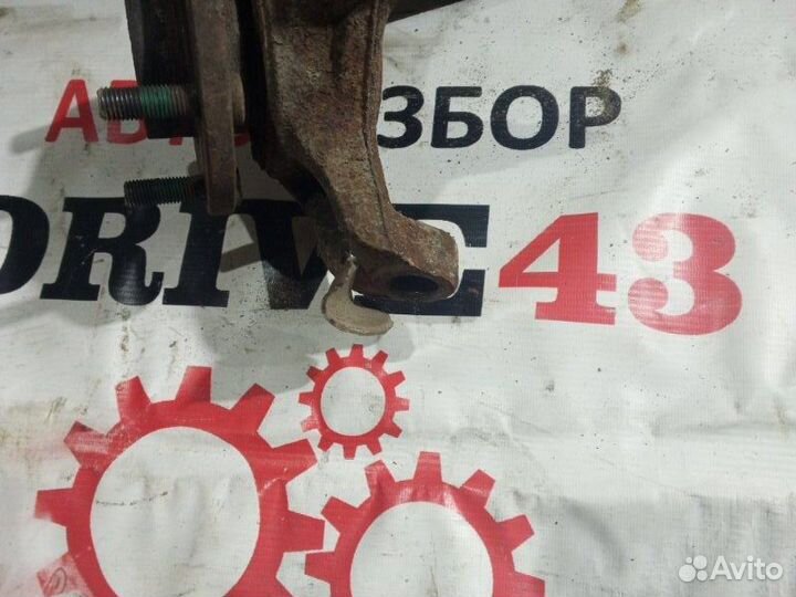 Кулак поворотный со ступицей передний левый Ford