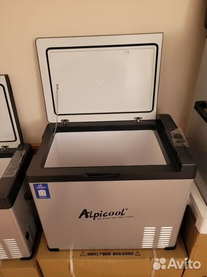 Автохолодильник alpicool