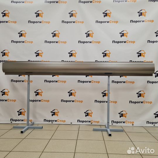 Ремонтный порог левый Ford Maverick 2