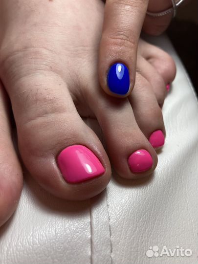 Маникюр педикюр