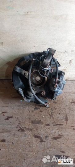 Ступица передняя левая toyota corolla