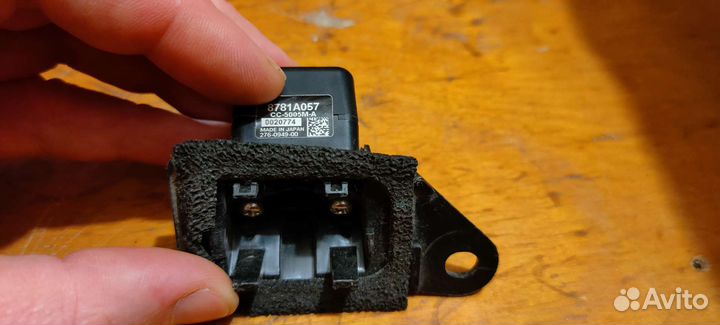 Камера заднего вида mitsubishi asx