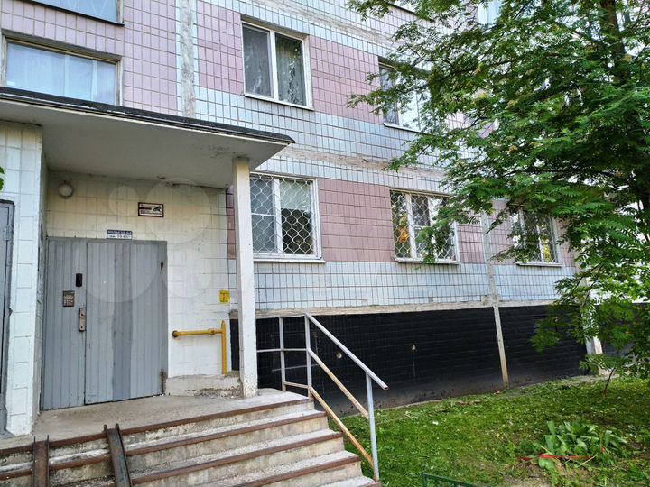 1-к. квартира, 32 м², 3/9 эт.