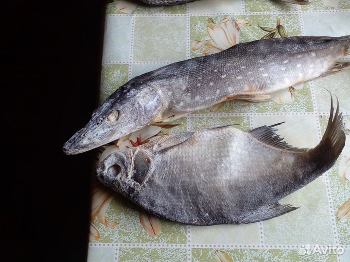 Рыба вяленая