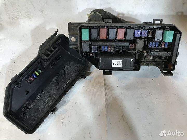 Блок предохранителей Acura TSX