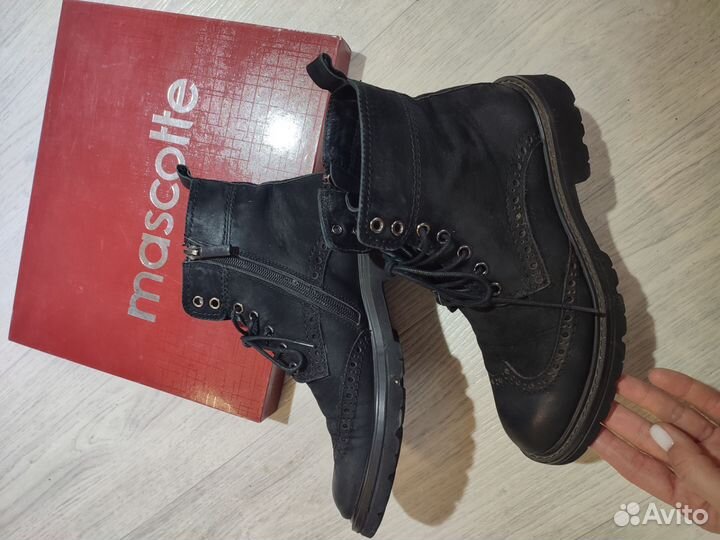 Ботинки женские