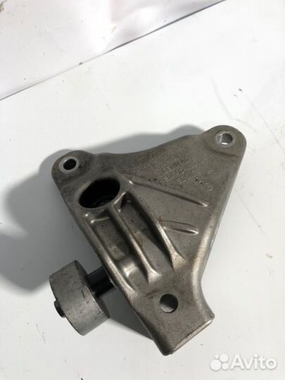 Кронштейн опоры двигателя Bmw 5-Series F10 N55B30