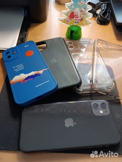 iPhone 11, 64 ГБ
