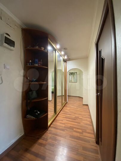 3-к. квартира, 60,7 м², 1/9 эт.