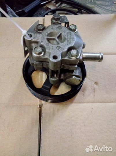 Насос гур Mitsubishi Лансер X,Аутлендер XL