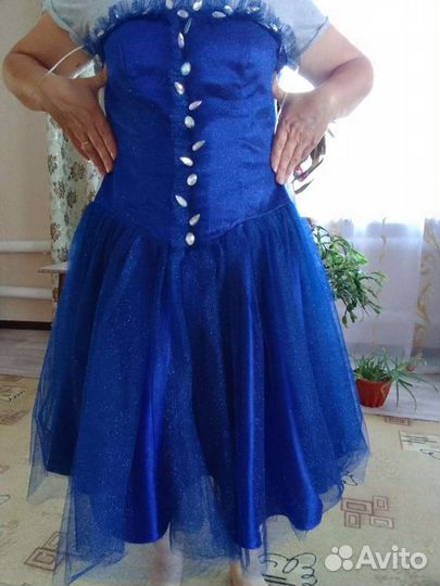 Вечернее платье