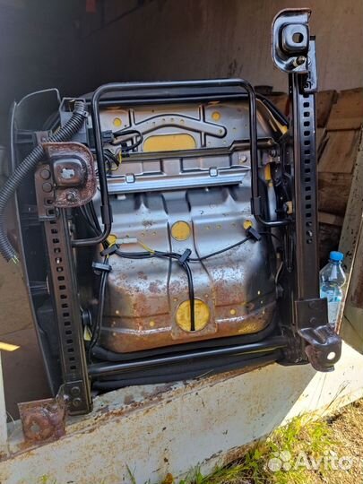 Переднее пассажирское сиденье ford focus 2