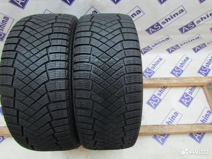 Pirelli Ice Zero FR 225/45 R18 92N