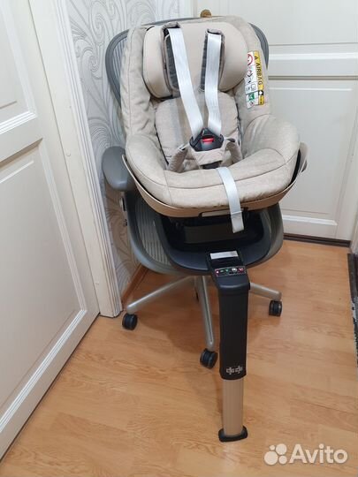 Кресло Maxi cosi 2way pearlБаза maxi cosi 2way fix