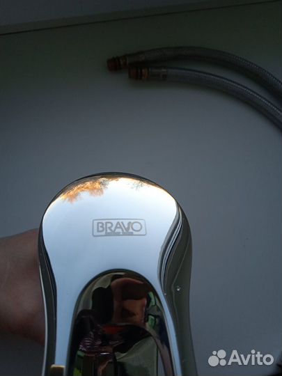 Смеситель на раковину. Новый