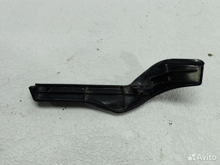 Накладка на петлю капота левая Citroen Ds4 2014