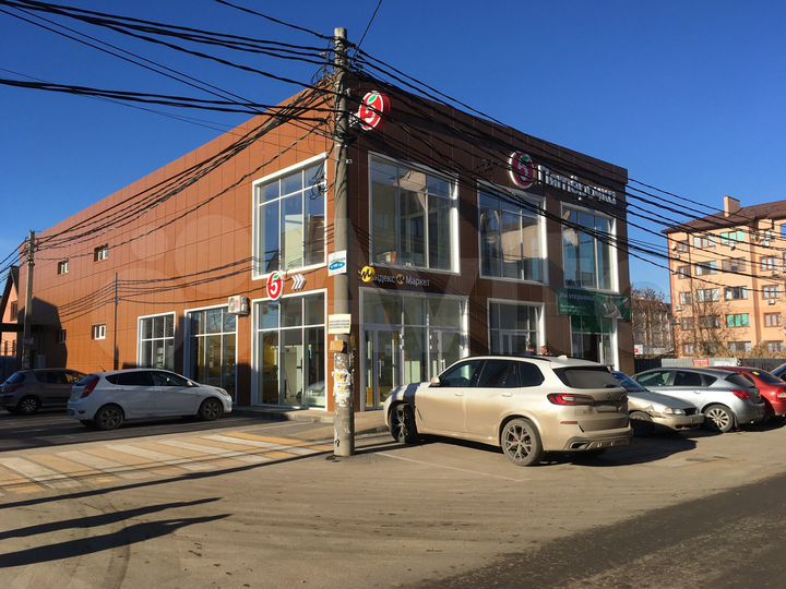 Яндекс Маркет, 30 м²