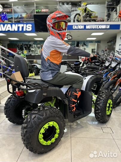 Квадрик Avantis хантер 200сс люкс