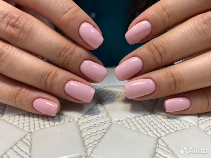 Маникюр педикюр