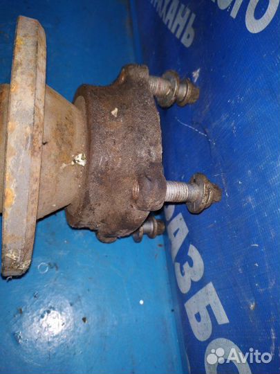 Задняя ступица Bmw E53 кроссовер M54B30 2005