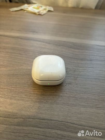 Кейс от наушников Samsung Galaxy Buds2