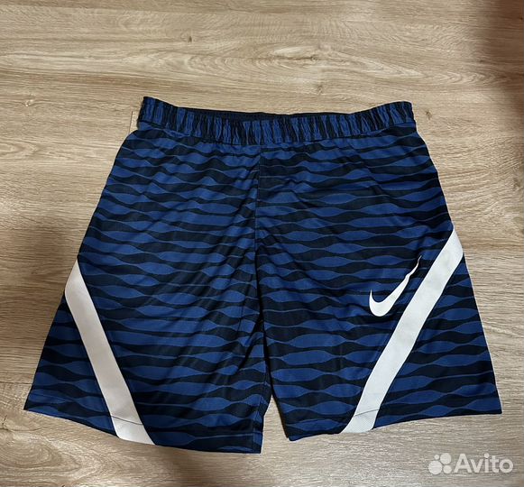Шорты Nike DRI-FIT